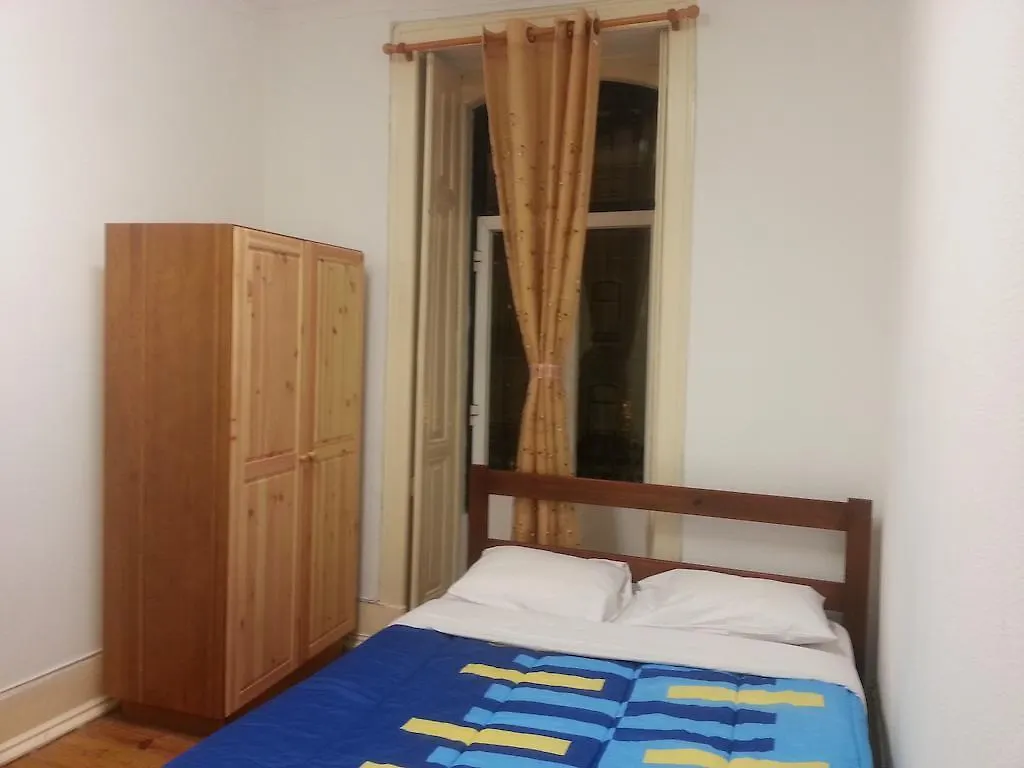Lisbon Paradise Hostel